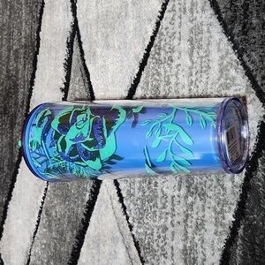 STARBUCKS 2022 LIMITED EDITION COLOR CHANGE BLUE BERRY CORSAGE GLITTER VENTI CUP